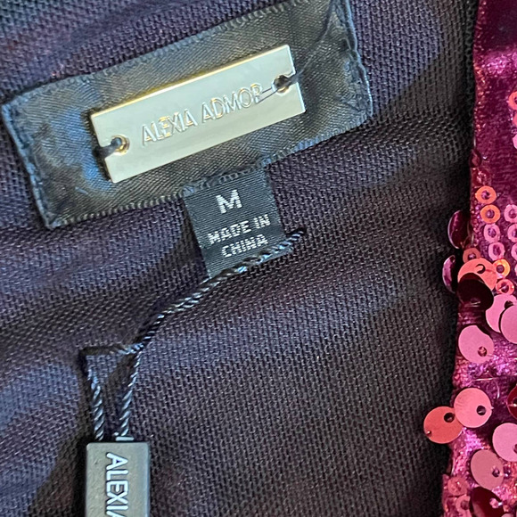 NWT Alexia Admor Women's Sequins Velvet Cold Shoulder Blouse Size M - Picture 3 of 9